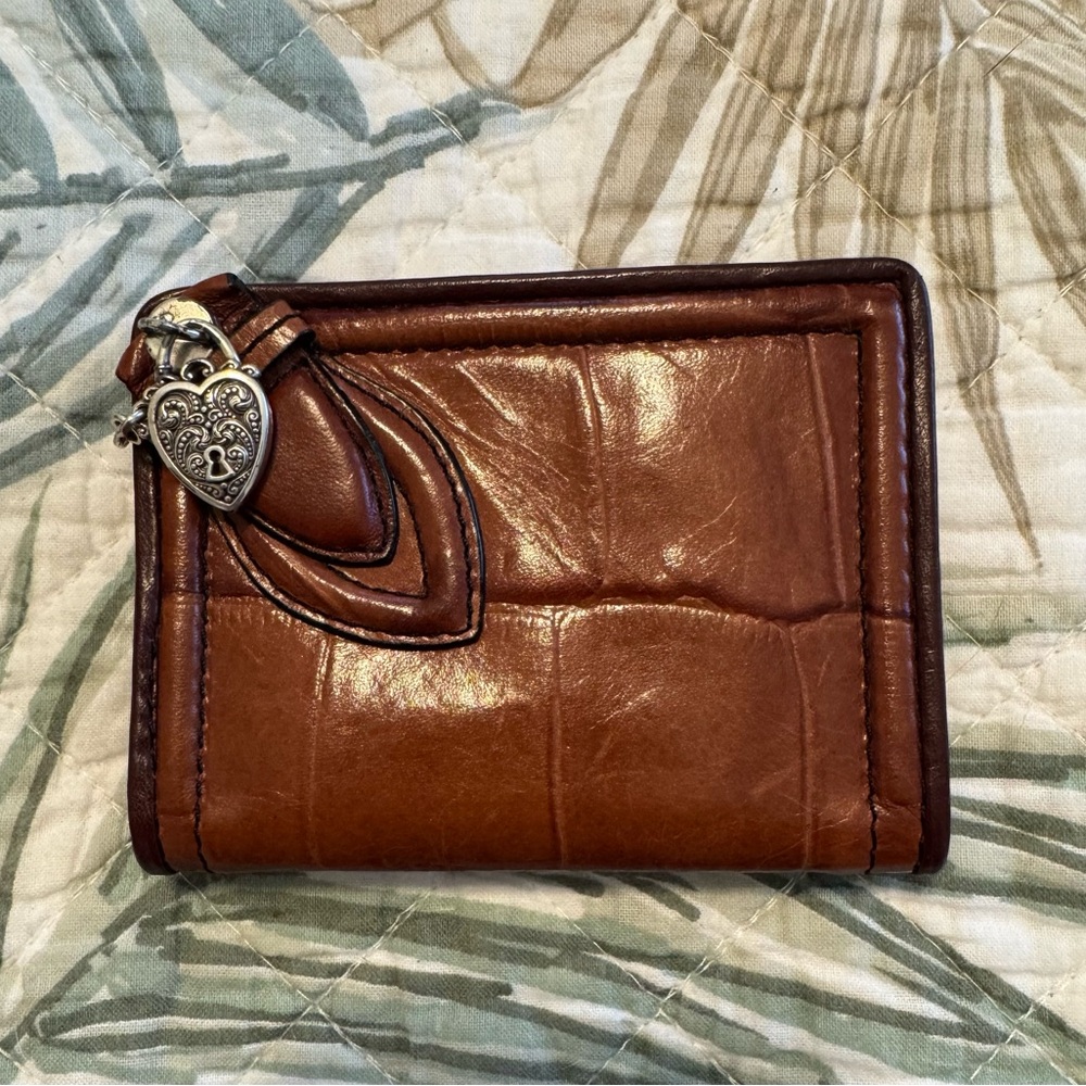 Brighton Brown Leather Wallet Credit Card/Photo Case with Heart Charm